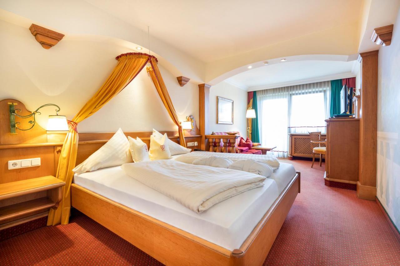 Hotel & Restaurant Wastlwirt Sankt Michael im Lungau Bagian luar foto