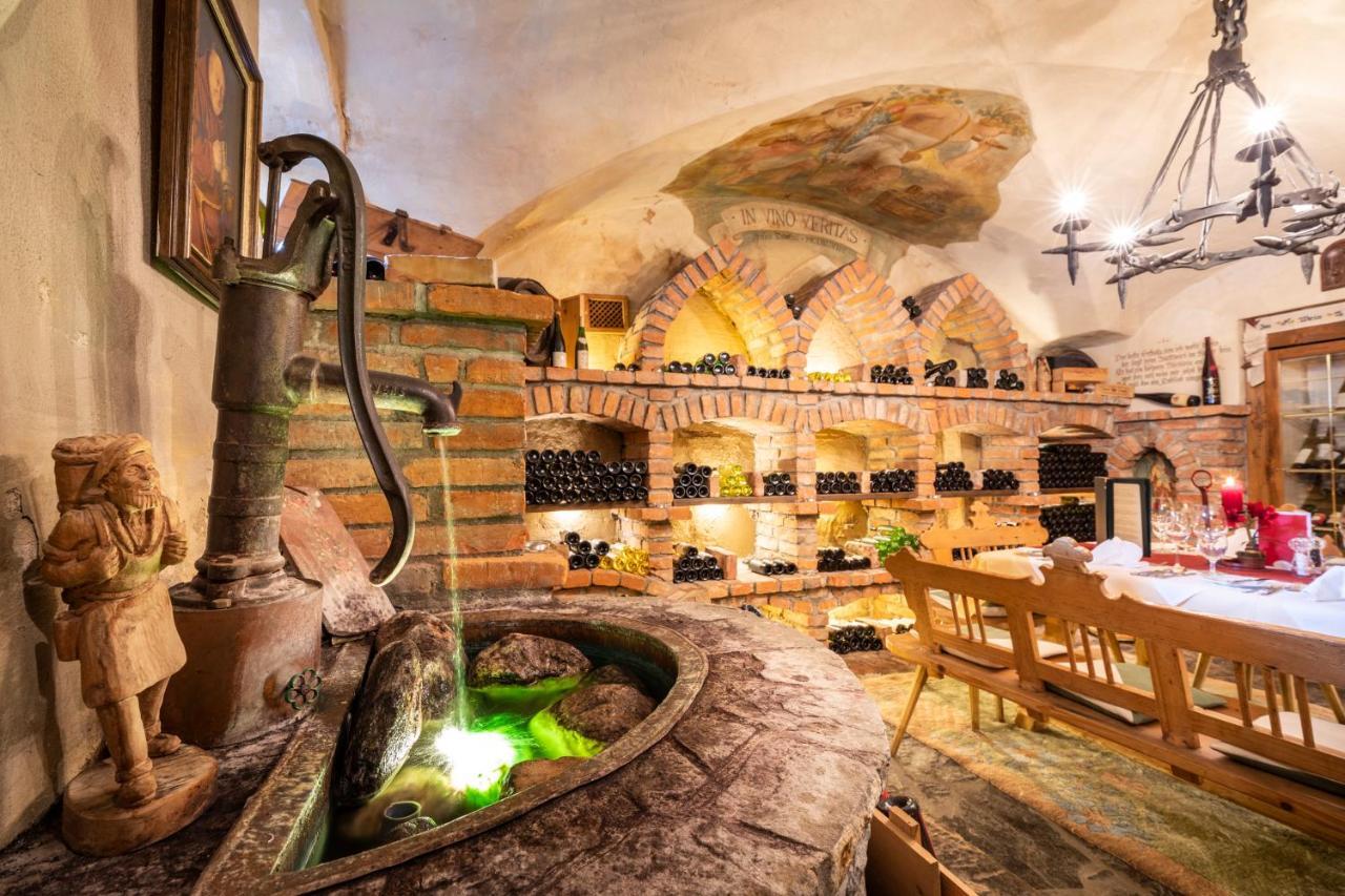 Hotel & Restaurant Wastlwirt Sankt Michael im Lungau Bagian luar foto